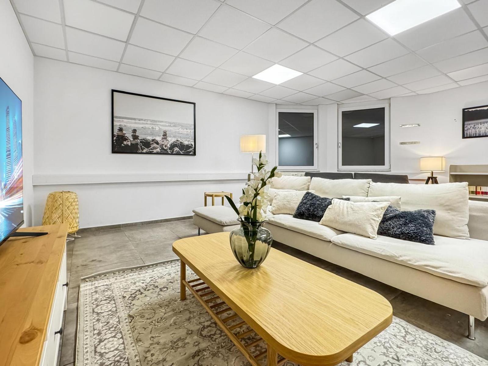 Group Friendly Comfort Central Stuttgart Apartment Ngoại thất bức ảnh