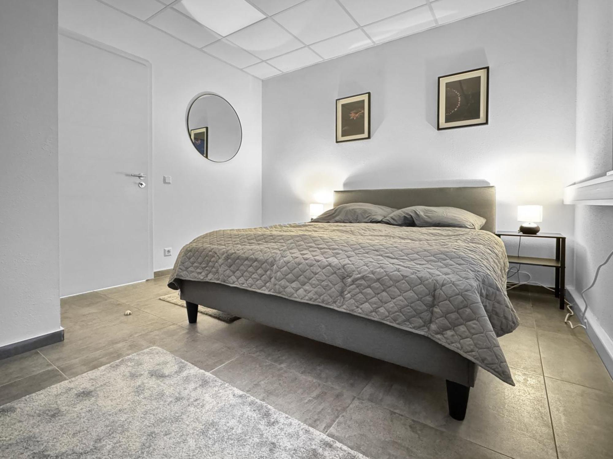Group Friendly Comfort Central Stuttgart Apartment Ngoại thất bức ảnh