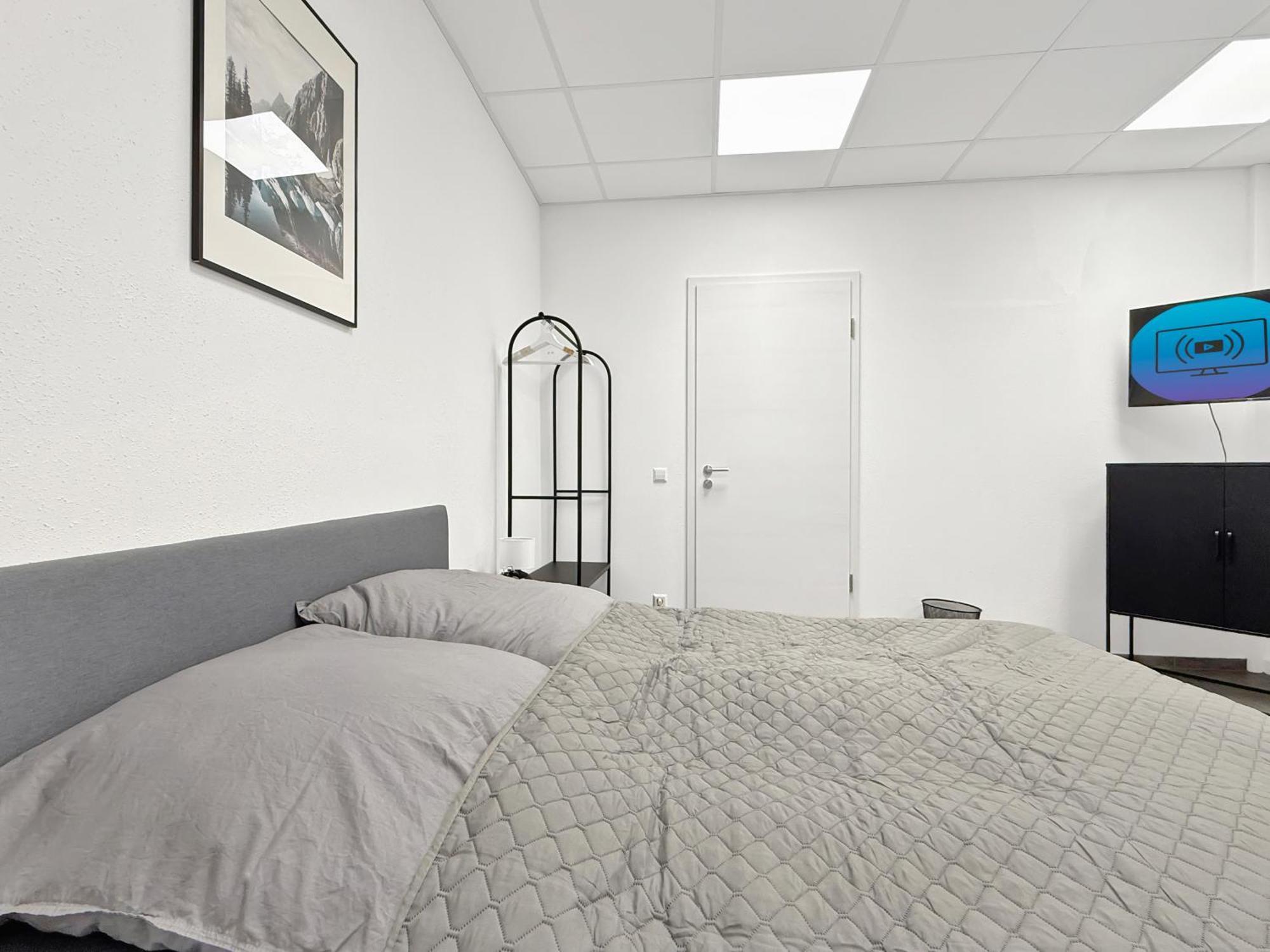Group Friendly Comfort Central Stuttgart Apartment Ngoại thất bức ảnh