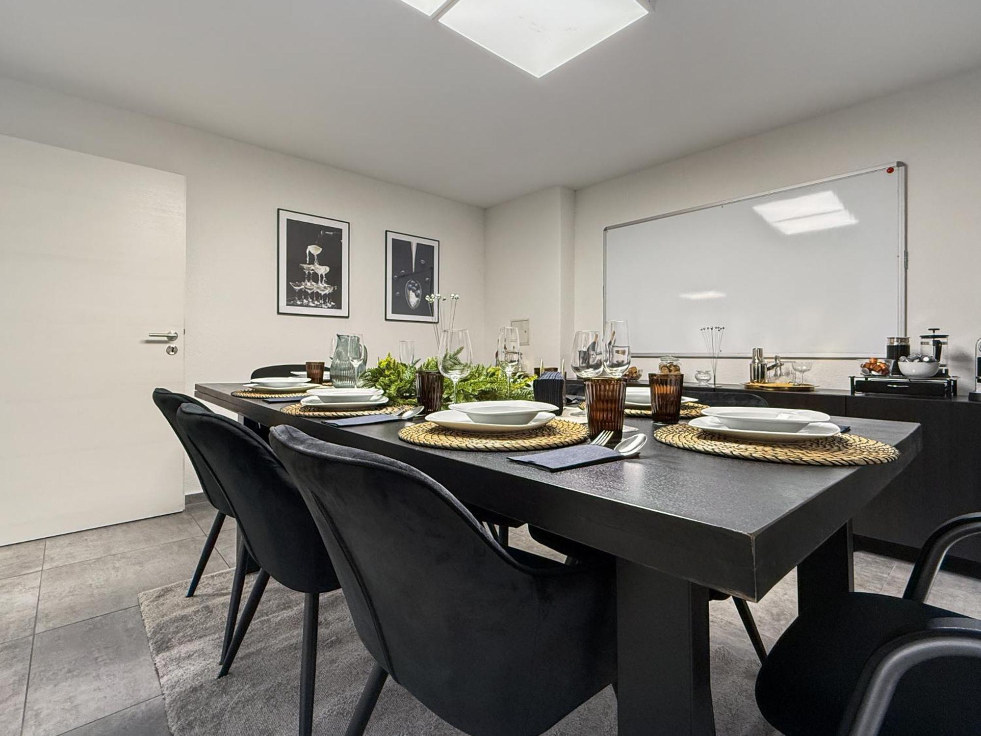 Group Friendly Comfort Central Stuttgart Apartment Ngoại thất bức ảnh
