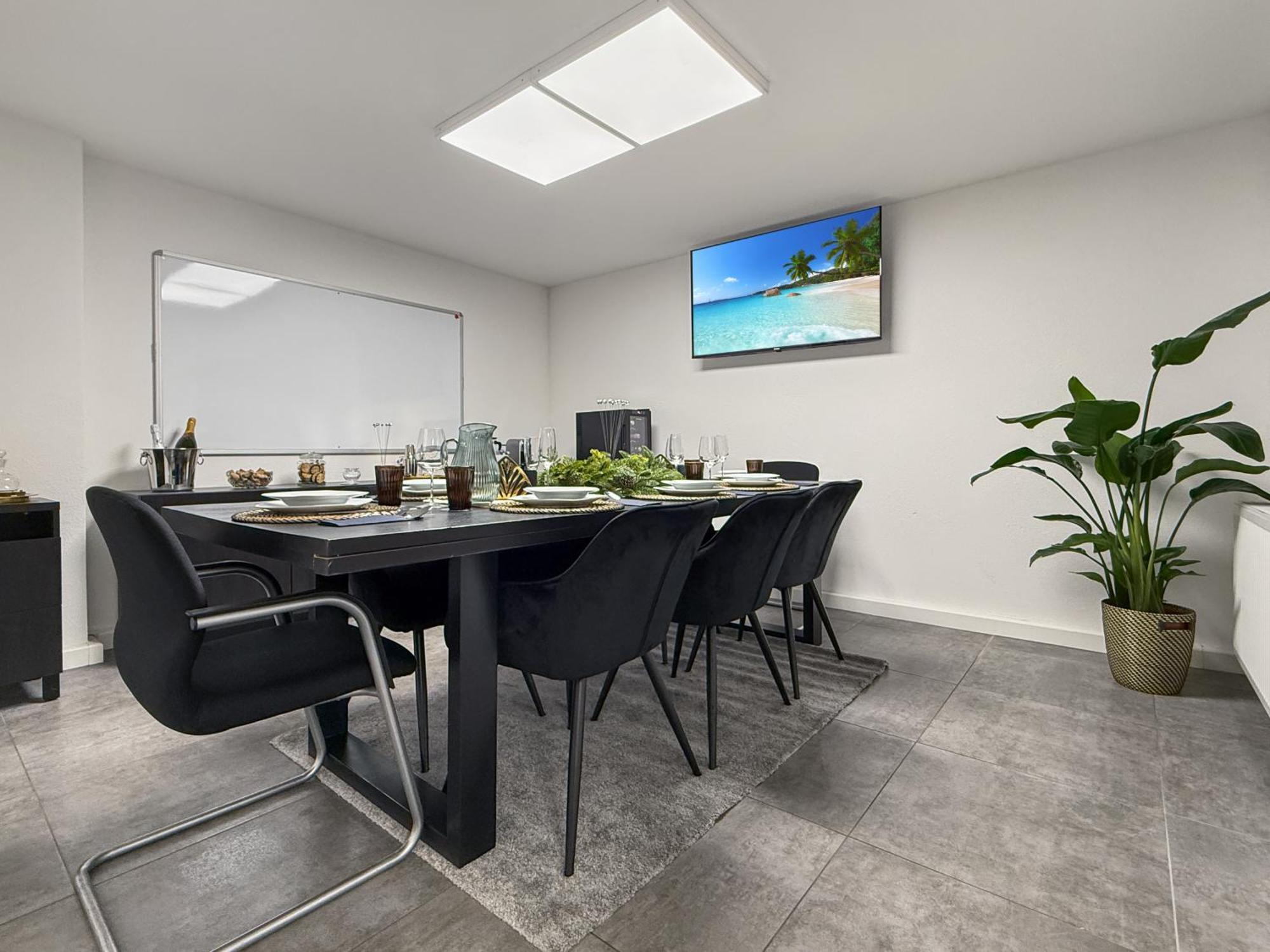 Group Friendly Comfort Central Stuttgart Apartment Ngoại thất bức ảnh