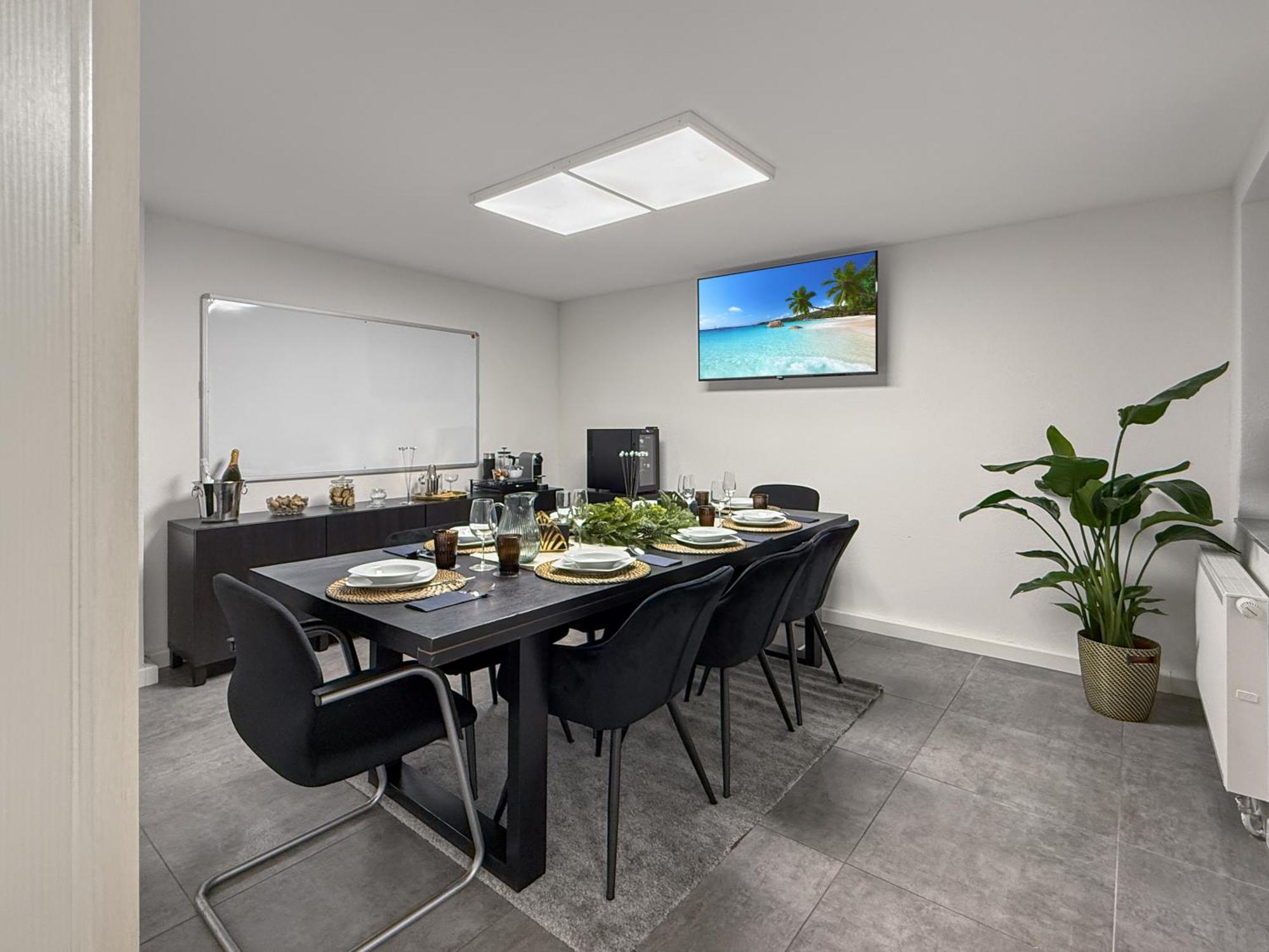 Group Friendly Comfort Central Stuttgart Apartment Ngoại thất bức ảnh