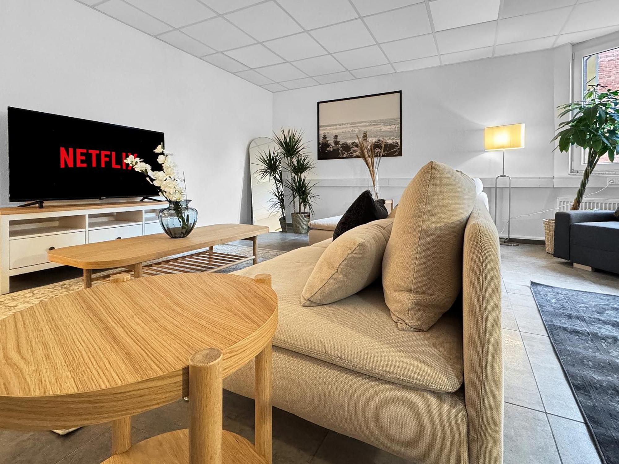 Group Friendly Comfort Central Stuttgart Apartment Ngoại thất bức ảnh