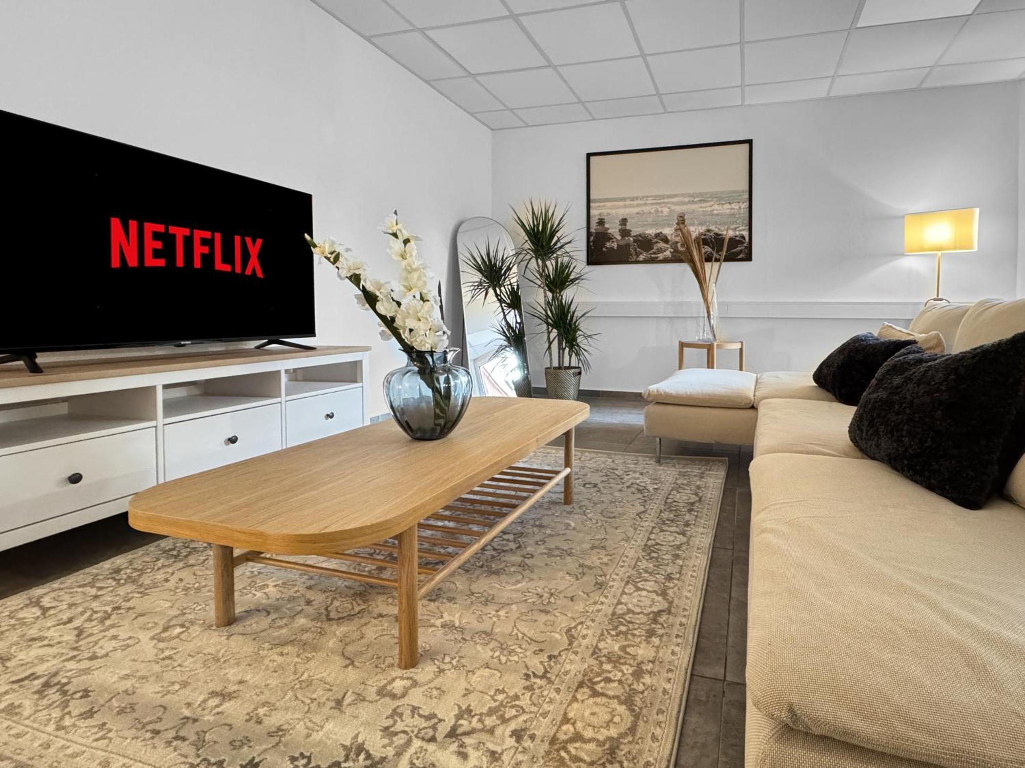 Group Friendly Comfort Central Stuttgart Apartment Ngoại thất bức ảnh